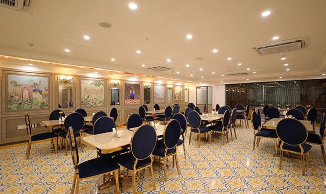 Fabhotel Prime Hampton By Ic'S Noida Dış mekan fotoğraf