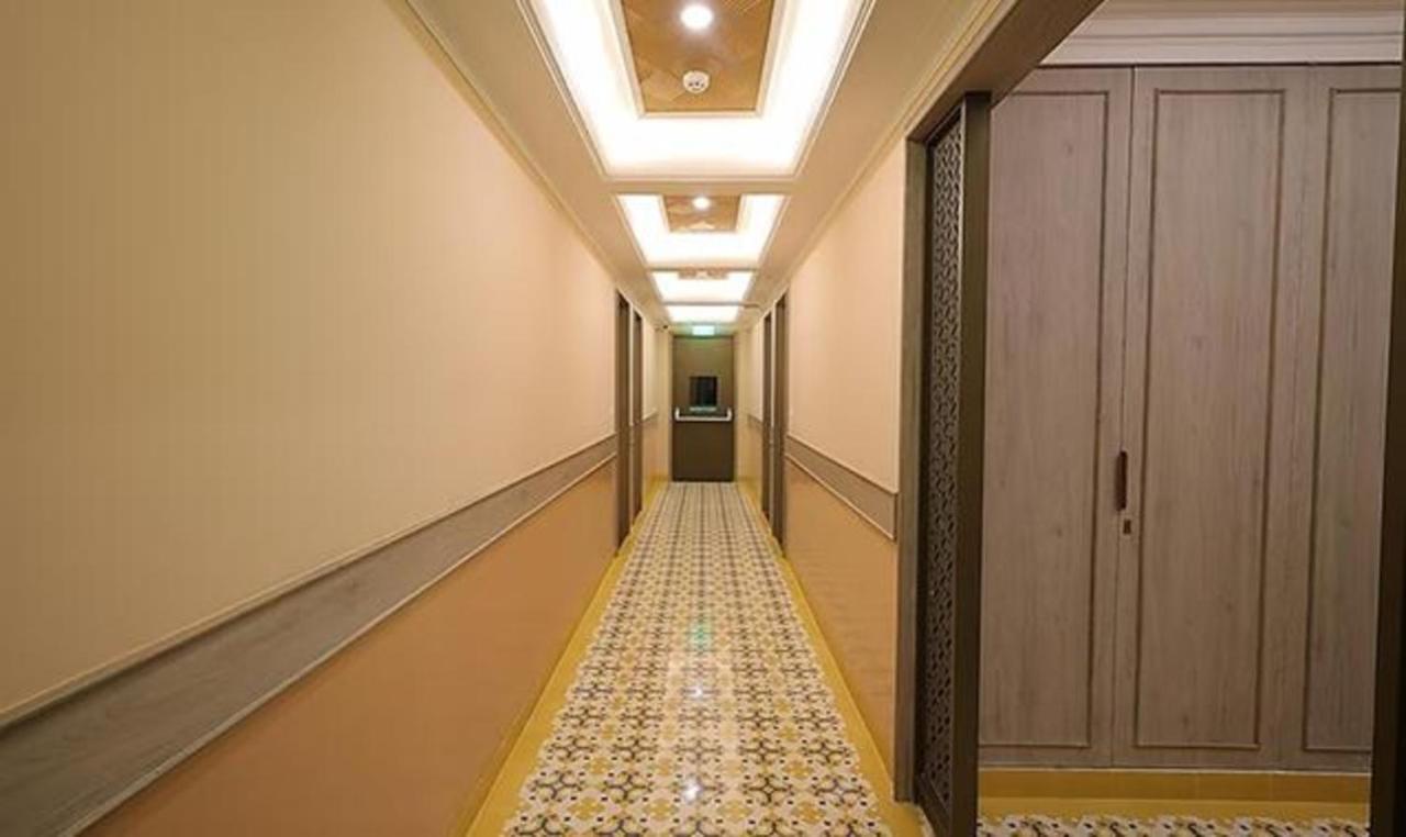 Fabhotel Prime Hampton By Ic'S Noida Dış mekan fotoğraf